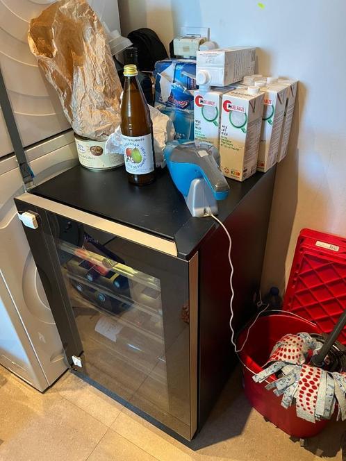 Cave à vins, Elektronische apparatuur, Koelkasten en IJskasten, Gebruikt, Zonder vriesvak, Minder dan 85 cm, 45 tot 60 cm, Ophalen