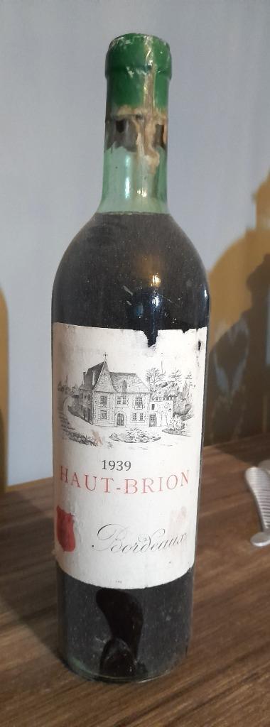 1 bout du Château Haut-Brion 1939, Collections, Vins, Comme neuf, Vin rouge, France, Pleine, Enlèvement ou Envoi