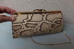 vintage clutch in leder serpent met ketting, Ophalen of Verzenden, Zo goed als nieuw, Beige, Avondtasje