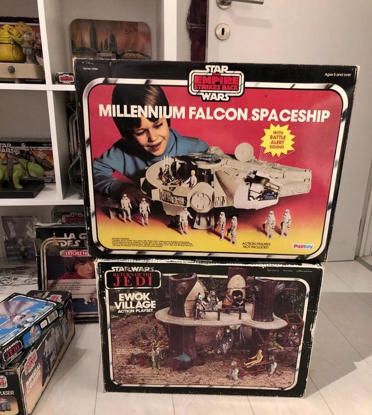 Star Wars Vintage Millennium Falcon en Ewok Village, Verzamelen, Star Wars, Zo goed als nieuw, Ophalen of Verzenden
