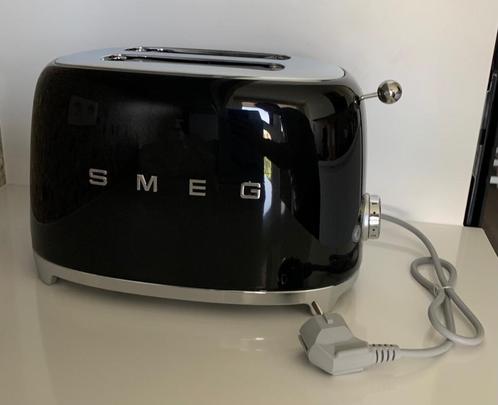 SMEG grille-pain 2 fentes NEUF, Elektronische apparatuur, Broodroosters, Nieuw, Ophalen