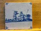 Antieke Delftse tegel met fluitspeler D15, Antiek en Kunst, Ophalen of Verzenden