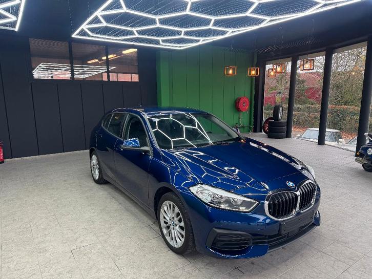 bmw 118i, Auto's, BMW, Bedrijf, Te koop, 1 Reeks, Benzine, Euro 6, 5 deurs, Automaat, Blauw, Zwart, Stof, Voorwielaandrijving