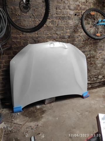 Capot BMW X1 F48 beschikbaar voor biedingen