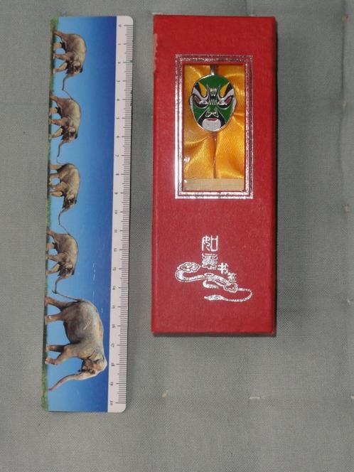 Bladwijzer in metaal met Chinees opera masker, Boeken, Overige Boeken, Nieuw, Verzenden