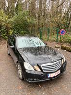 MERCEDES-BENZ E200/2011/EURO 5/2.2 DIESEL!!, Auto's, Mercedes-Benz, Euro 5, Achterwielaandrijving, Zwart, 4 cilinders