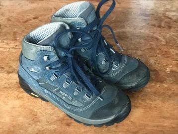 Berghen T36 wandelschoenen beschikbaar voor biedingen