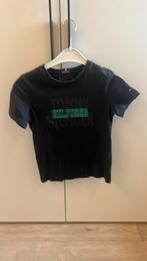 T-shirt Tommy Hilfiger taille 152, Enfants & Bébés, Garçon, Chemise ou À manches longues, Comme neuf, Tommy Hilfiger