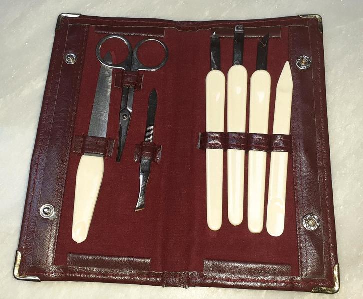 beauty vintage manicure setje nagelverzorging '70-'80, Handtassen en Accessoires, Uiterlijk | Lichaamsverzorging, Nieuw, Overige typen