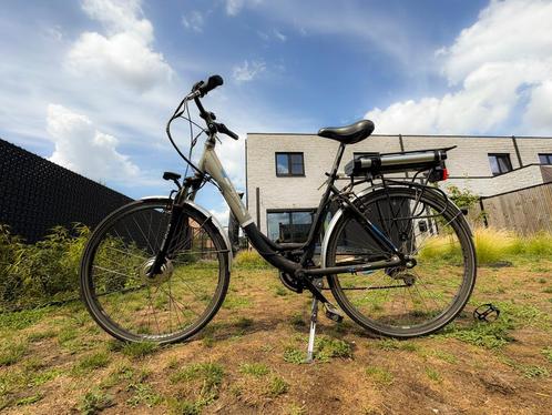 Goed onderhouden Elektrische Damesfiets - Slechts 2.000 km's, Fietsen en Brommers, Elektrische fietsen, Gebruikt, Overige merken