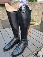 Laarzen, Enlèvement, Comme neuf