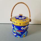 Wijnkoeler of theepot in porselein, China-Japan?, Antiek en Kunst, Antiek | Keramiek en Aardewerk, Ophalen of Verzenden