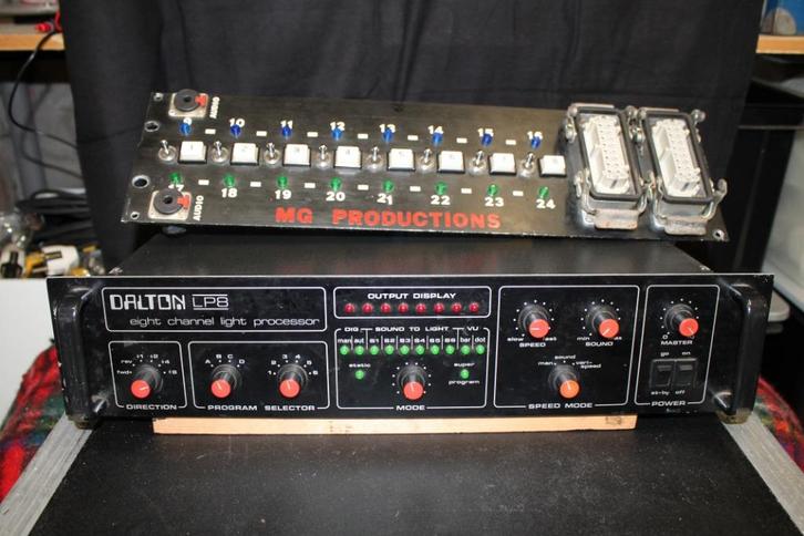Lichtsturing Dalton LP8 + switch, Muziek en Instrumenten, Licht en Laser, Gebruikt, Licht, Geluidgestuurd, Ophalen