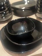 Ikea servies backig zwarte bordjes nieuw, Ophalen, Bord(en)