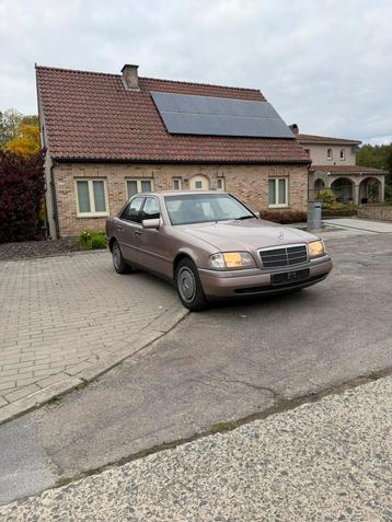 Mercedes C Klasse 250 Diesel W202 eerste eigenaar gekeurd beschikbaar voor biedingen