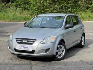Kia ceed 1.4 Essence 2009 GARANTIE 12 Mois airco beschikbaar voor biedingen