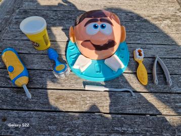 Dentiste Play-Doh avec pâte à modeler, Enlèvement, Comme neuf, Bricolage