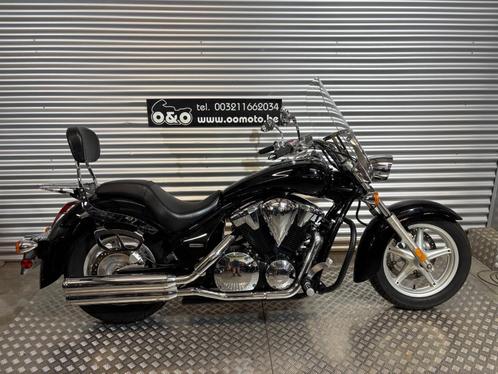 Honda VT1300CR Stateline + Garantie + GRATIS onderhoud!, Motoren, Motoren | Honda, Bedrijf, Chopper, meer dan 35 kW, 2 cilinders