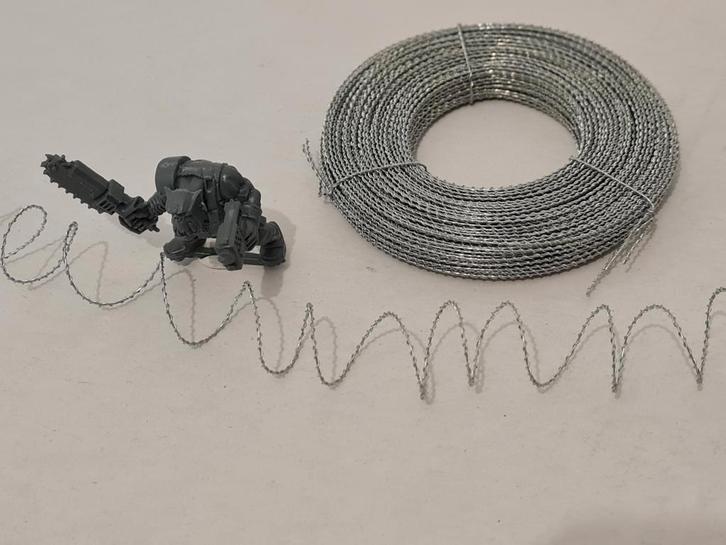 Fil de fer barbelé miniature Hobby Wargame pour modélisme, Hobby & Loisirs créatifs, Wargaming, Neuf, Warhammer, Enlèvement ou Envoi