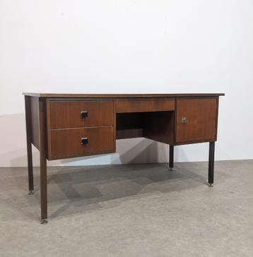 Vintage dubbelzijdig bureau beschikbaar voor biedingen