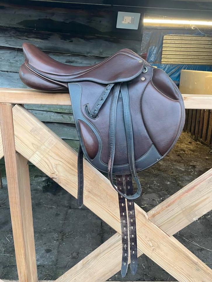 Eventingzadel eric thomas, Animaux & Accessoires, Chevaux & Poneys | Selles, Comme neuf, Obstacle, Enlèvement ou Envoi