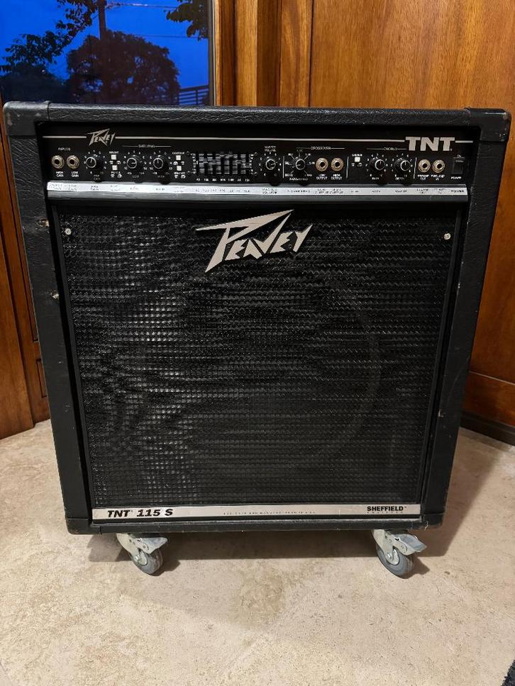 Basversterker Peavey 115 combo, Musique & Instruments, Amplis | Basse & Guitare, Utilisé, Guitare basse, 100 watts ou plus, Enlèvement