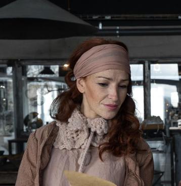 Les Ours cache col CUNEGONDE Rose laine beschikbaar voor biedingen