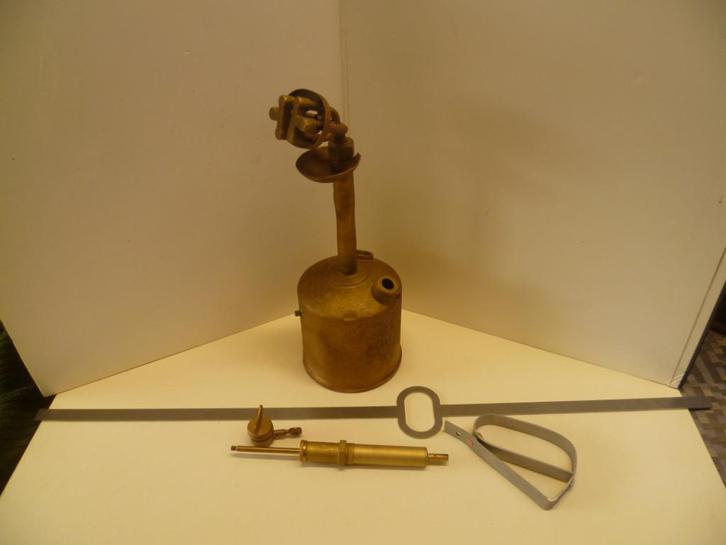 Restauratie Project Vapouria Brander , Bieden, Antiek en Kunst, Antiek | Gereedschap en Instrumenten, Ophalen of Verzenden