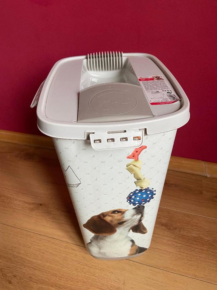 Conteneur à aliments June (23L), Animaux & Accessoires, Nourriture pour Animaux, Chien, Enlèvement