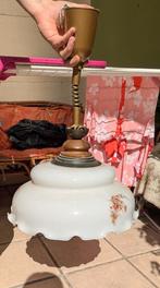 Hangverlichting met gebroken arm, Ophalen