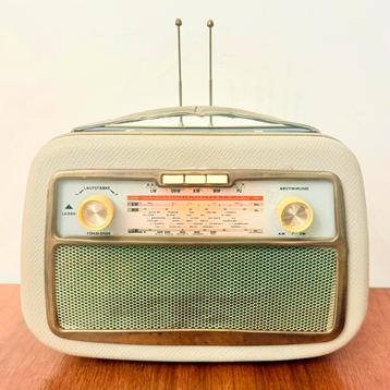 VINTAGE BUIZENRADIO AKKORD PINGUIN U58 1958 ZELDZAAM RADIO beschikbaar voor biedingen