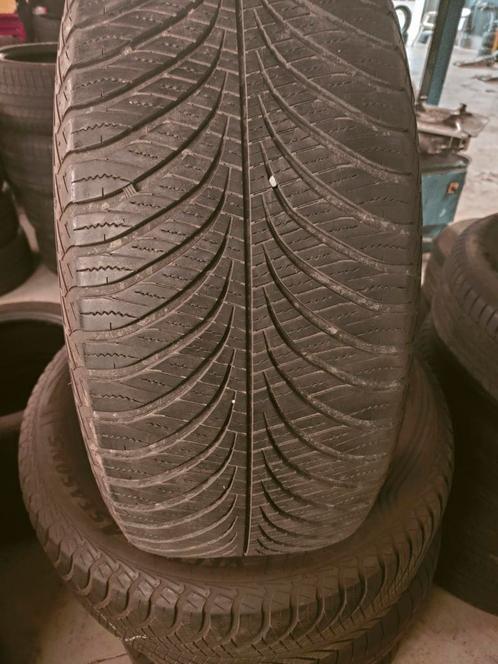 255/55r19 Goodyear 2 stuks 100€ 255/55/19 2555519 25555r19, Auto diversen, Autosport-onderdelen, Zo goed als nieuw, Ophalen of Verzenden