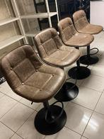 4 tabourets de bar, tres bon etat., Maison & Meubles, 4 tabourets, Comme neuf, Synthétique, 60 à 90 cm