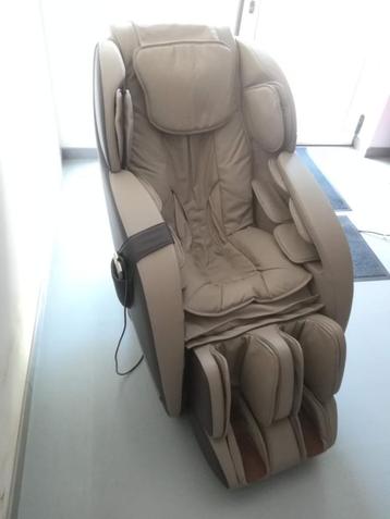 Massagezetel beige/bruin, diverse massageprogramma's, warmte beschikbaar voor biedingen