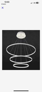 Design lamp wit 3 ringen zit nog in verpakking., Maison & Meubles, Lampes | Suspensions, Synthétique, Design, Enlèvement, Neuf