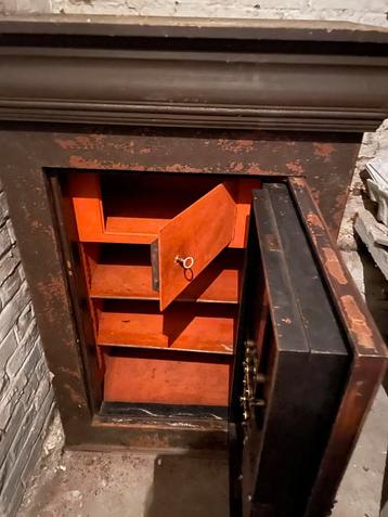 Coffre fort beschikbaar voor biedingen