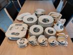 19e eeuws compleet servies aan - 55%, Antiek en Kunst, Antiek | Servies compleet, Ophalen