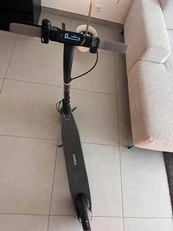Trottinette Segway Ninebot E2, Enlèvement, Utilisé, Step électrique (E-scooter), Segway ninebot