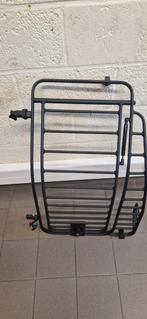 Bench vpor honden Volvo XC60, Dieren en Toebehoren, Hondenbenches, Ophalen