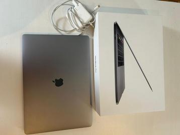 Apple MacBook Pro 16” 1TB intel core i9-9880H space grey 201 beschikbaar voor biedingen