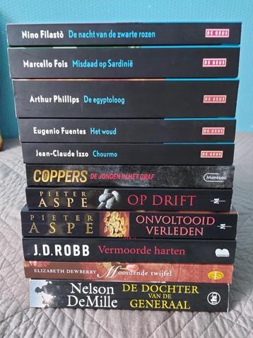 Detective- en Misdaadverhalen  11boeken voor 19€ beschikbaar voor biedingen