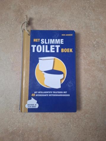 Het slimme toiletboek beschikbaar voor biedingen