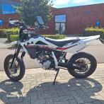 husqvarna sms 125cc 15pk, Fietsen en Brommers, Brommers | Crossbrommers, Ophalen, Gebruikt