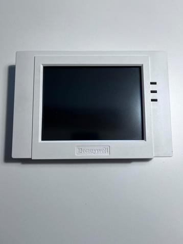 LCD touch bedieningspaneel Honeywell CP041 beschikbaar voor biedingen