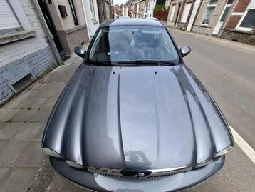 Roger 2000cc  beschikbaar voor biedingen