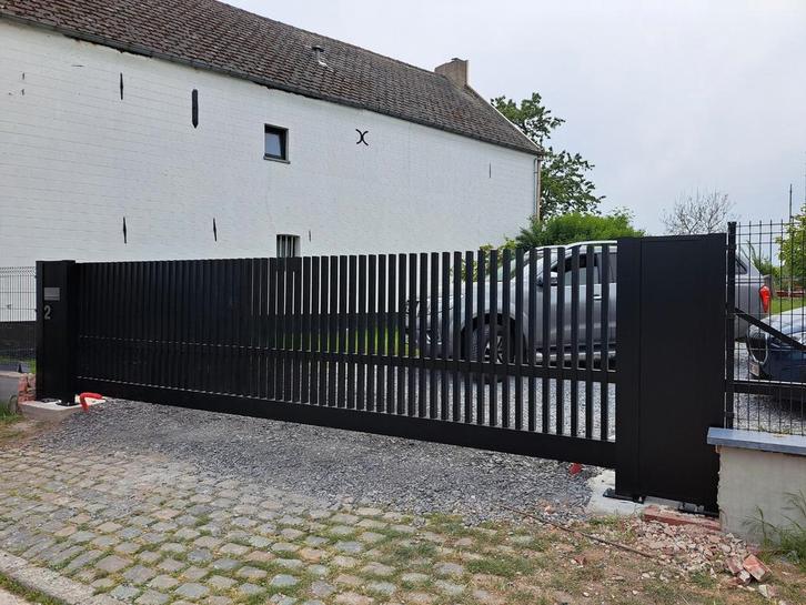 PORTAIL ALUMINIUM motorisé COULISSANT AUTOPORTANT, Jardin & Terrasse, Clôtures de jardin, Neuf, Autres types, Aluminium, Avec portail