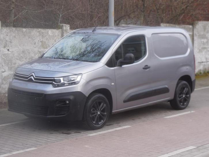 Citroen Berlingo 1.5 hdi    66000 km, Auto's, Bestelwagens en Lichte vracht, Bedrijf, Airbags, Airconditioning, Bluetooth, Boordcomputer