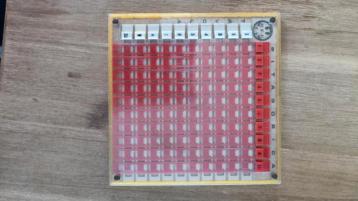 Vintage vermenigvuldigingspel Pitagorica Tavola B.F, Hobby en Vrije tijd, Gezelschapsspellen | Overige, Gebruikt, Ophalen of Verzenden