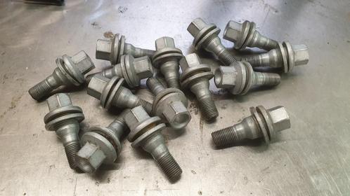 15 originele wielbouten Peugeot passen ook op Ctroën DS Opel, Auto diversen, Wieldoppen, Gebruikt, Ophalen of Verzenden