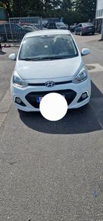 Hyundai i10 model 2015 witte auto€4000 Benzine, Auto's, Particulier, Te koop, I10